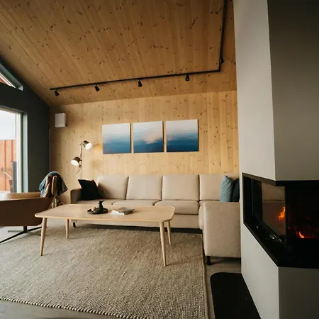 בית נופש Visit Mortsund, Lofoten לקנס